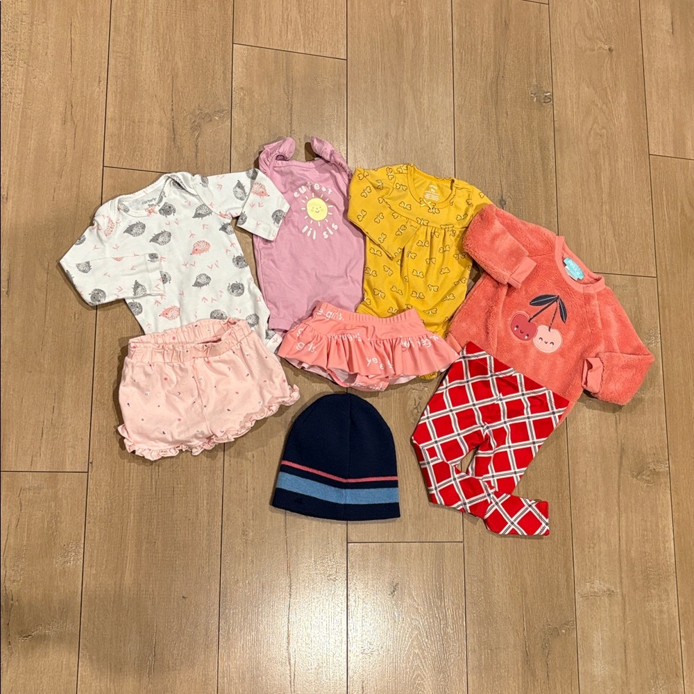 Baby girl clothes bundle Size 9 months Including pants
